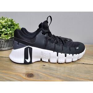 Nike Free Metcon 5 Shoes Womens Size 6.5 Training Gym DV3950-001 Sneakers